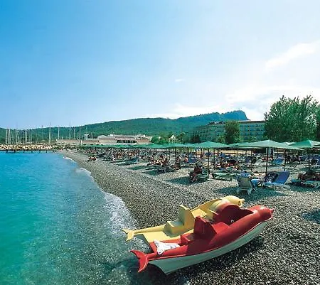 Hotel Korient 3*