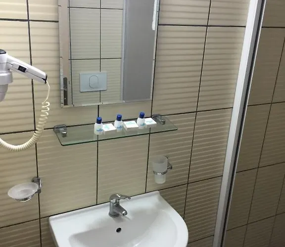 Korient 3* קמר